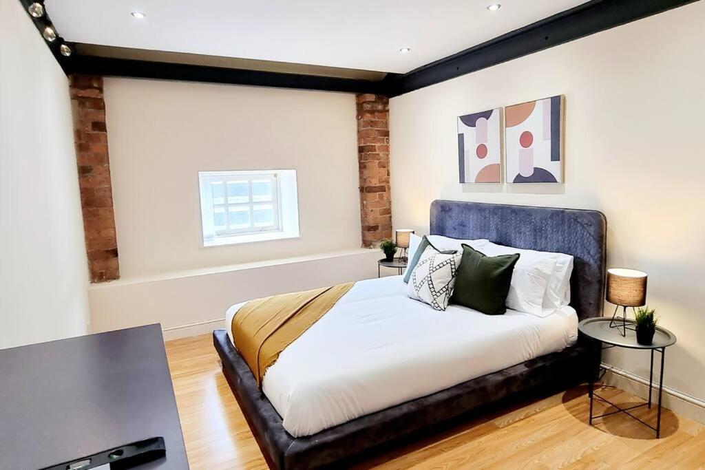 Penthouse Apt In Central Lvpl-Sleeps 6 Ливърпул Екстериор снимка